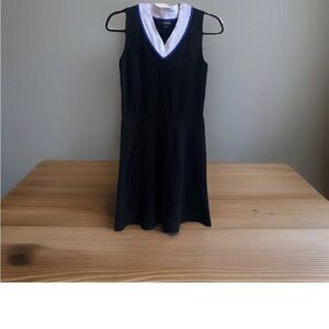 Banana Republic Black Dress with White V-Neck A-Line Tenniscore Preppy EUC Small